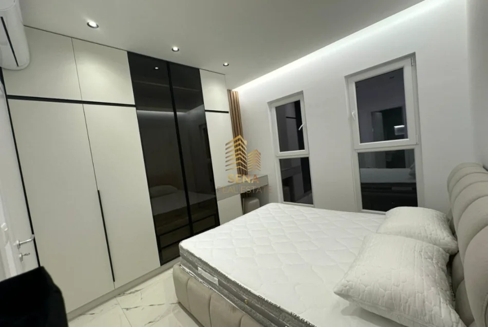 Tirane, jepet me qera apartament 2+1+Ballkon Kati 6, 100 m² 800 € (AURA Complex)