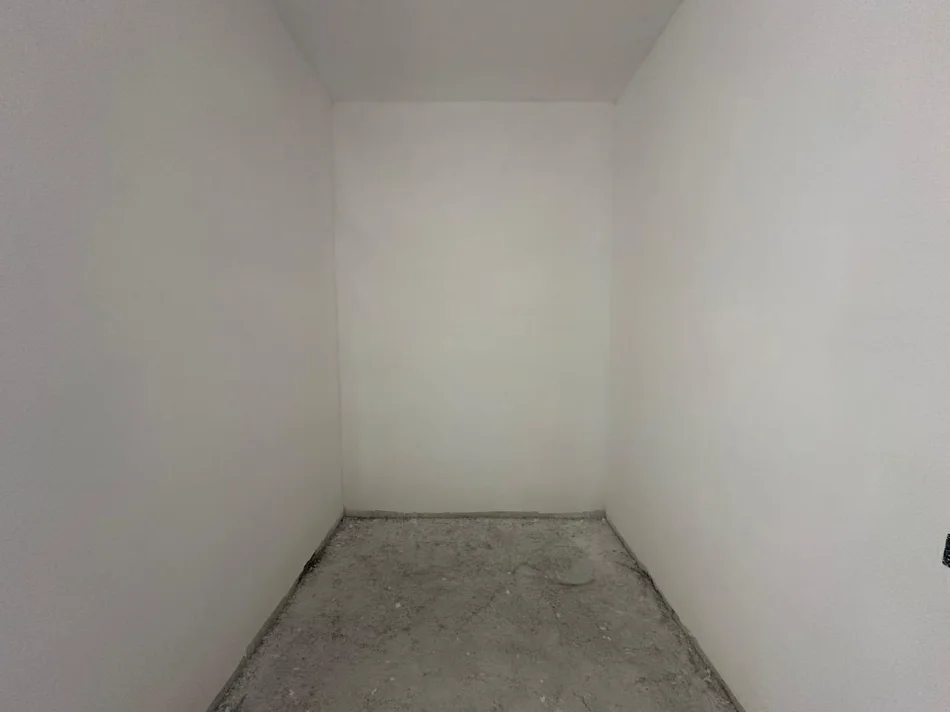 Tirane, shitet apartament 2+1 Kati 2, 124 m² 198.700 € (Porta Tirana e Re)