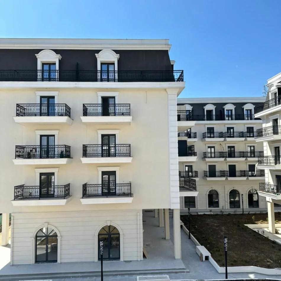 Tirane, shitet apartament 1+1+Ballkon , 77 m² 122.560 € (Porta Tirana e Re TEG)