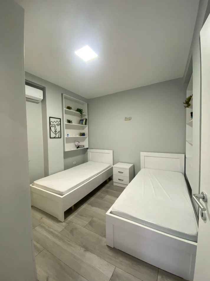 Tirane, shitet apartament 2+1 Kati 5, 115 m² 267.000 € (RRUGA FROSINA PLAKU)