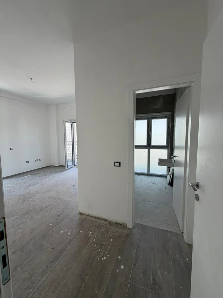 Tirane, shitet apartament 3+1 Kati 1, 151 m² 273.350 € (Sauk i Vjeter)