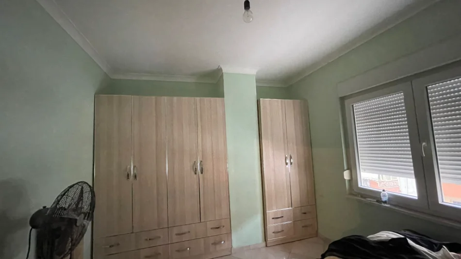 Tirane, jepet me qera apartament 1+1 Kati 4, 74 m² 400 €