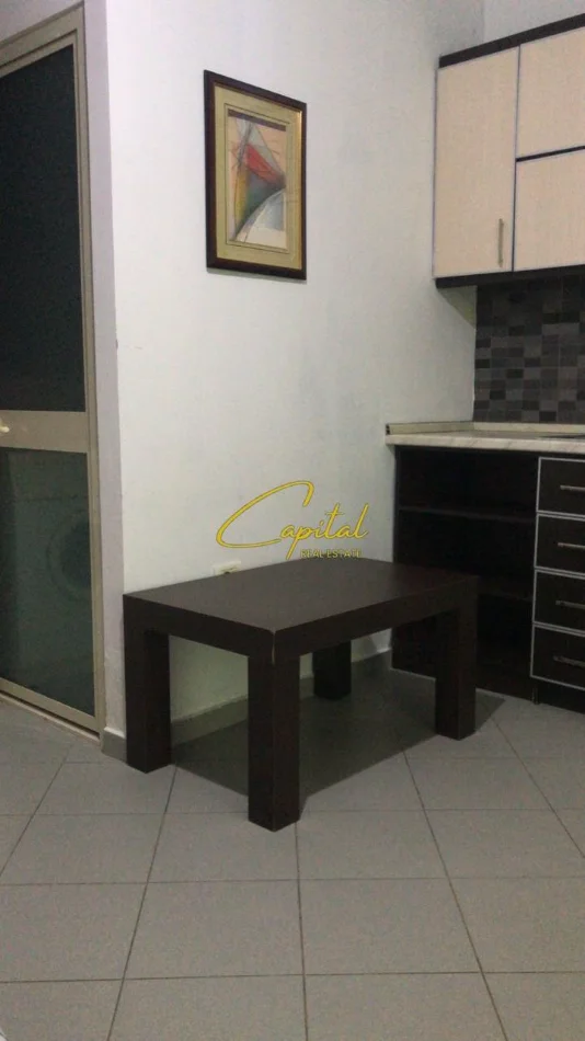 Tirane, jepet me qera garsonier 1+1 Kati 3, 40 m² 350 € (RRUGA E DURRESIT)