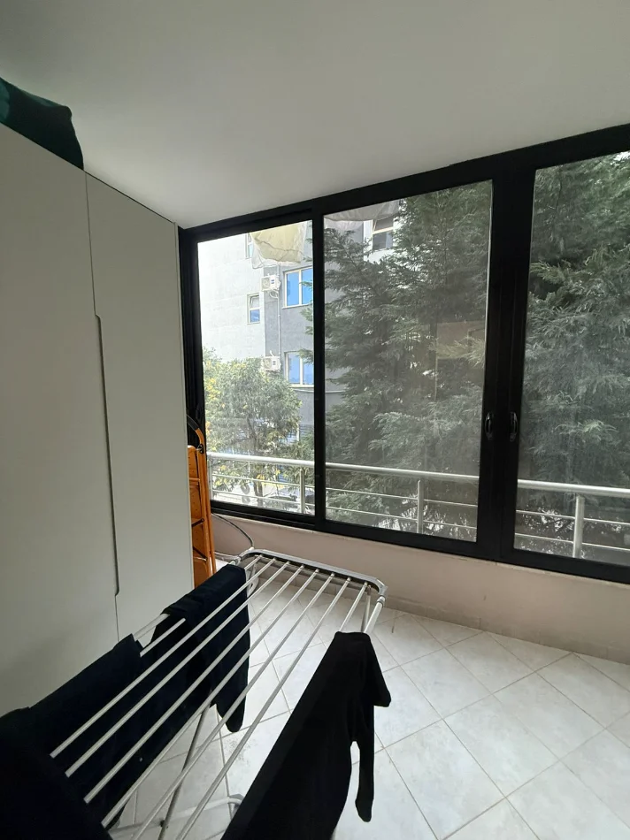 Tirane, shitet apartament 1+1+Ballkon Kati 1, 77 m² 170.000 € (Perballe Hotel Radisson)