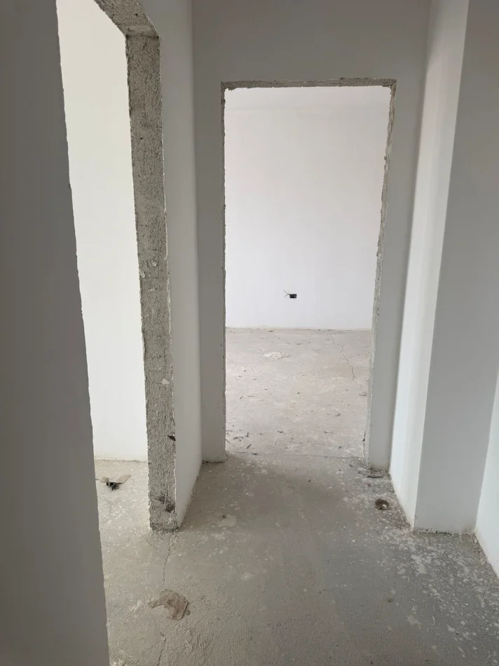 Tirane, shitet apartament 1+1 Kati 4, 75 m² 136.000 € 