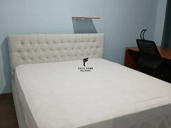 Tirane, jepet me qera apartament 1+1+Ballkon Kati 2, 80 m² 400 € (FRESK)