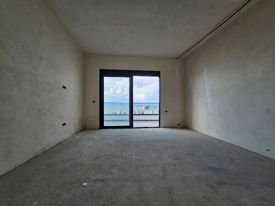 Sarande, shitet apartament 2+1 , 2.000 m² (sarande qytet)