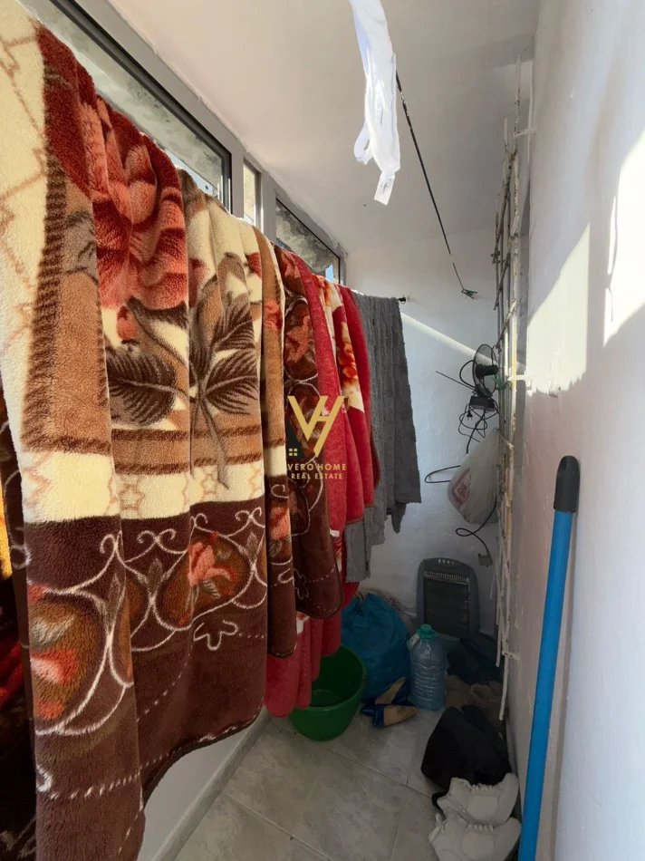 Tirane, shitet apartament 1+1+Ballkon Kati 2, 45 m² 134.000 € (SPITALI GJERMAN)