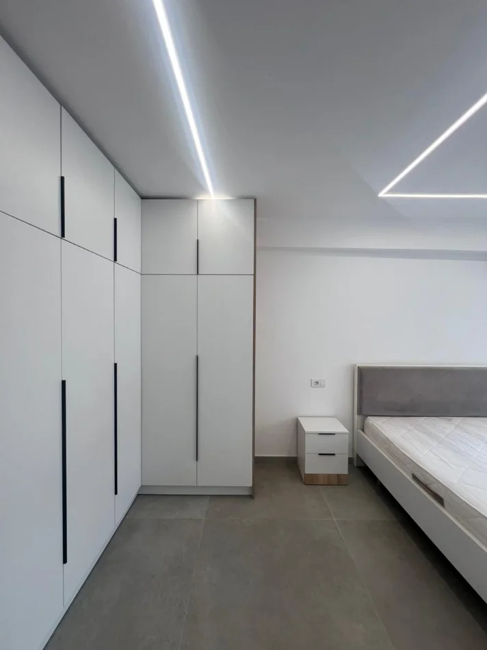 Durres, shitet apartament 2+1 Kati 3, 81 m² 160.000 € (Ish Rajoni)