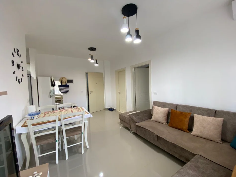 Durres, shitet apartament 2+1+Ballkon Kati 2, 77 m² 200.000 € (Gjiri i Lalzit)