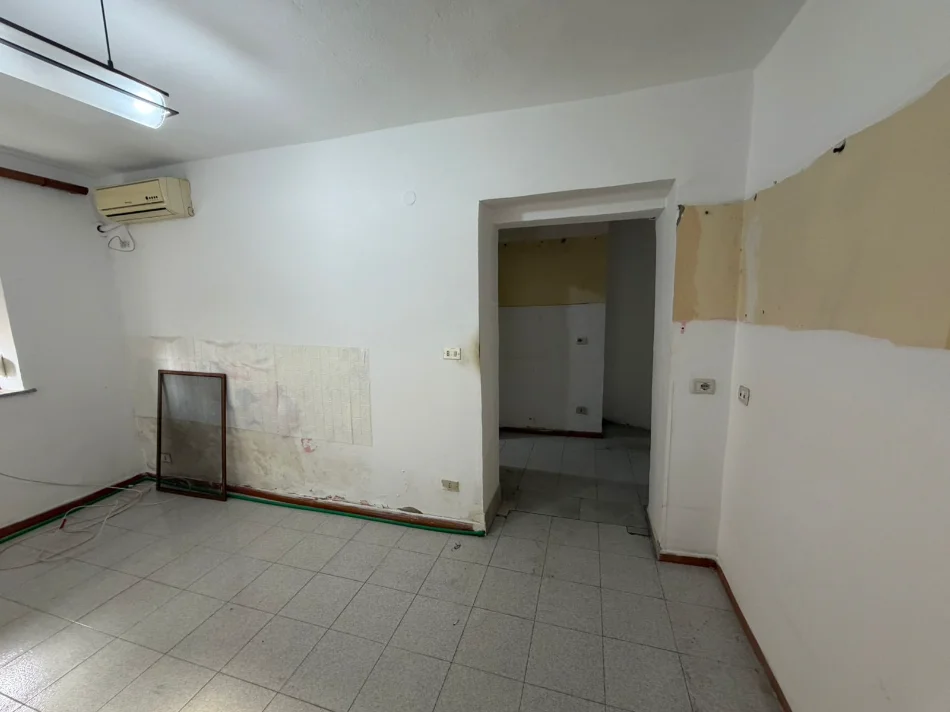 Tirane, shitet garsoniere Kati 2, 28 m² 73.000 €