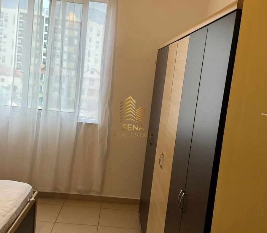 Tirane, jepet me qera apartament 1+1 Kati 3, 60 m² 450 € (5 Maji)