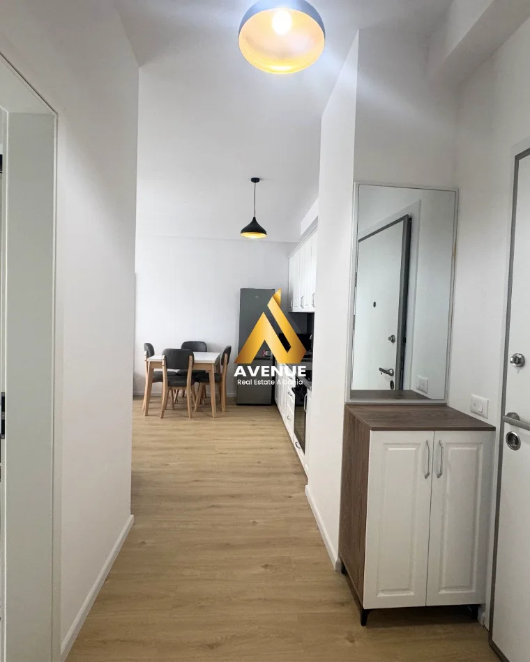 Tirane, jepet me qera apartament 1+1 Kati 7, 60 m² 450 € (rruga pasho hysa)