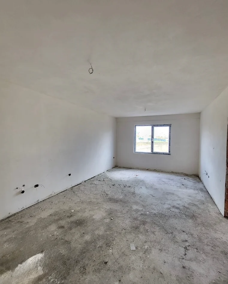 Tirane, shitet apartament 1+1+Ballkon Kati 2, 66 m² 71.665 € (Paskuqan)