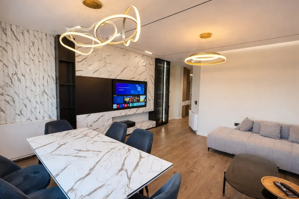 Tirane, shitet apartament 2+1 Kati 4, 130 m² (Liqeni Artificial)