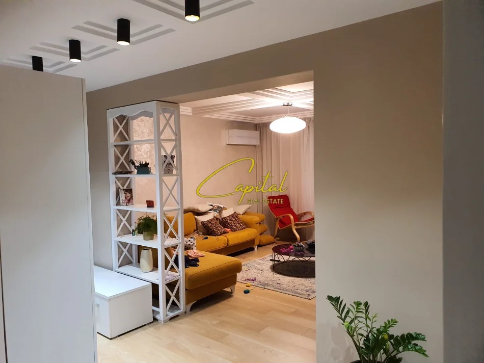 Tirane, jepet me qera apartament 2+1 Kati 1, 135 m² 1.800 € (RRUGA E KOSOVAREVE)