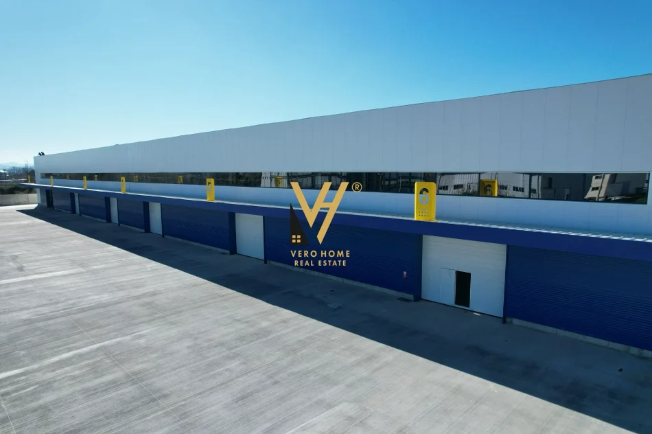 Tirane, jepet me qera magazine Kati 0, 6.200 m² 37.000 € (VORE)