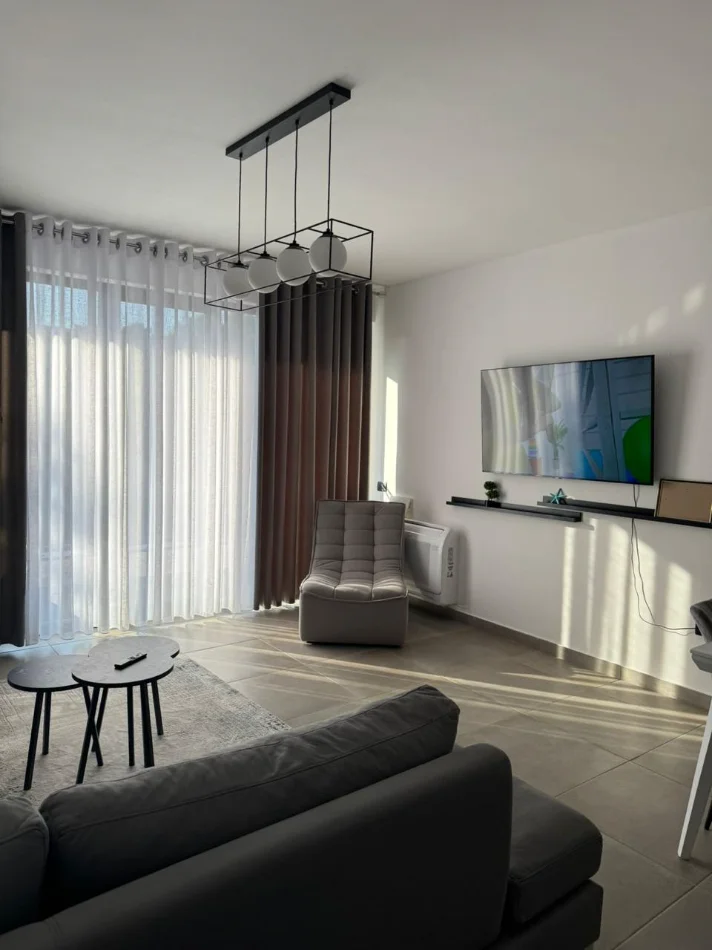 Shengjin, shitet apartament , 77 m² 130.000 € (Rana e Hedhun)