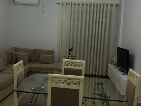 Tirane, jepet me qera apartament 1+1+Ballkon Kati 3, 70 m² 500 € (KODRA E DIELLIT)