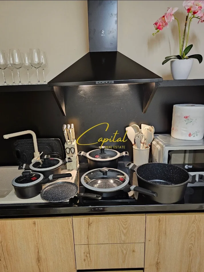 Tirane, jepet me qera apartament 2+1 Kati 0, 100 m² 1.200 € (MEDRESEJA)