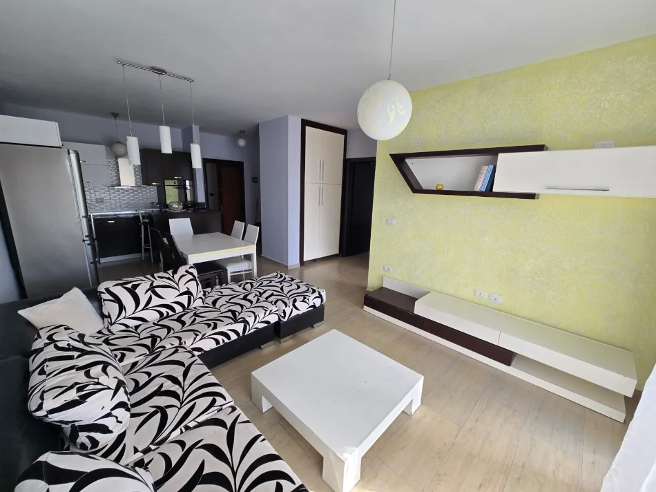 Durres, shitet apartament 2+1+Ballkon Kati 7, 106 m² 120.000 € (Ish Urt)