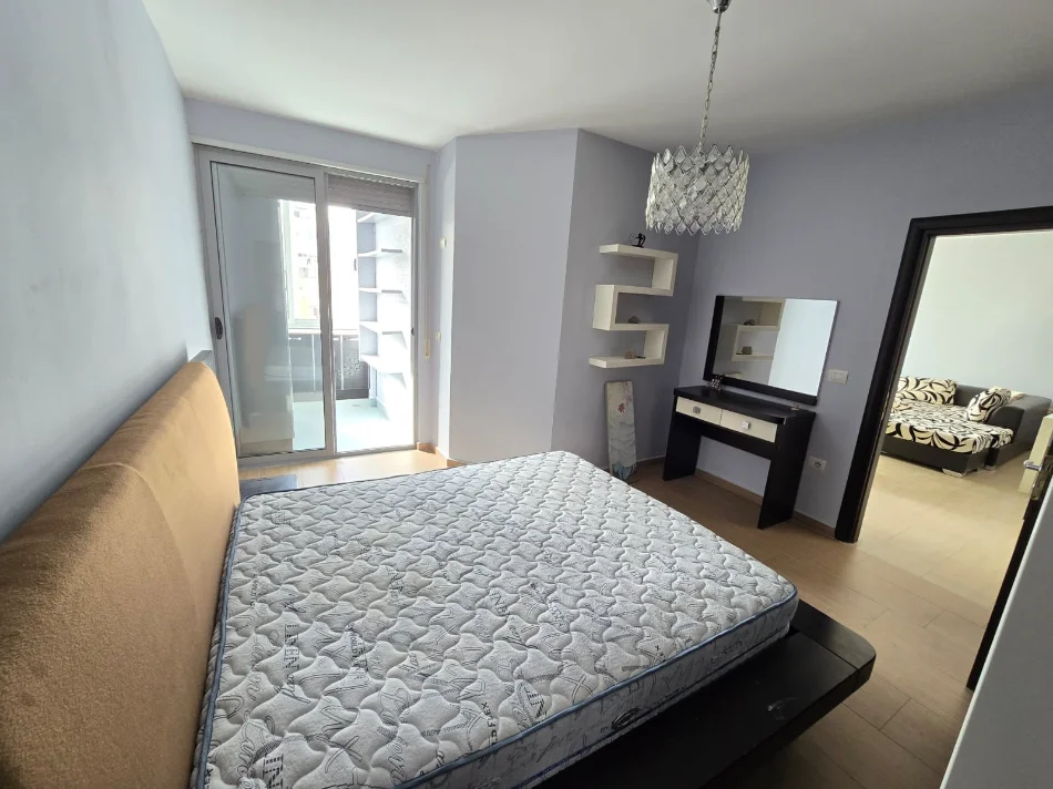 Durres, shitet apartament 2+1+Ballkon Kati 7, 106 m² 120.000 € (Ish Urt)