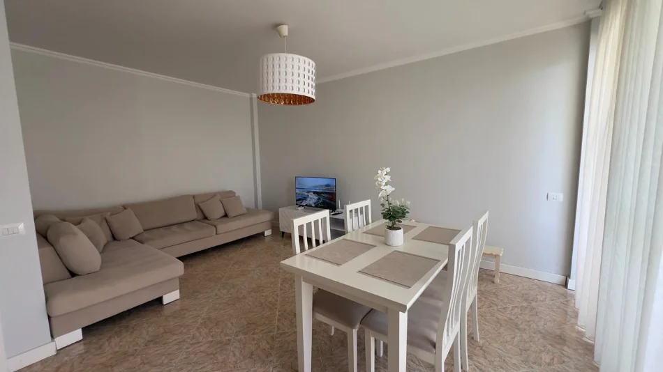 Durres, shitet apartament 1+1+Ballkon Kati 6, 82 m² 115.000 € (Durres)