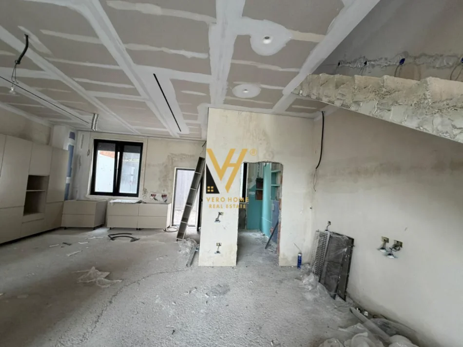 Tirane, shitet apartament 3+1+Ballkon Kati 0, 173 m² 400.000 € (KODRA E DIELLIT)