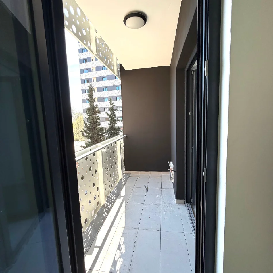 Tirane, shes apartament 1+1+Ballkon Kati 3, 71 m² 180.000 € (Corner Residence)