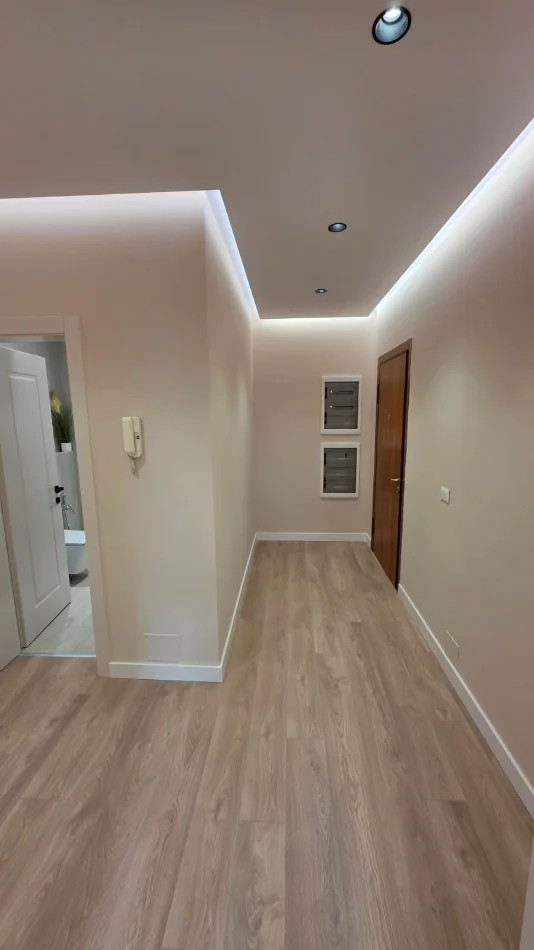 Tirane, jepet me qera apartament 2+1 Kati 2, 114 m² 