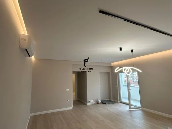 Tirane, jepet me qera zyre Kati 4, 105 m² 850 € (DON BOSKO)