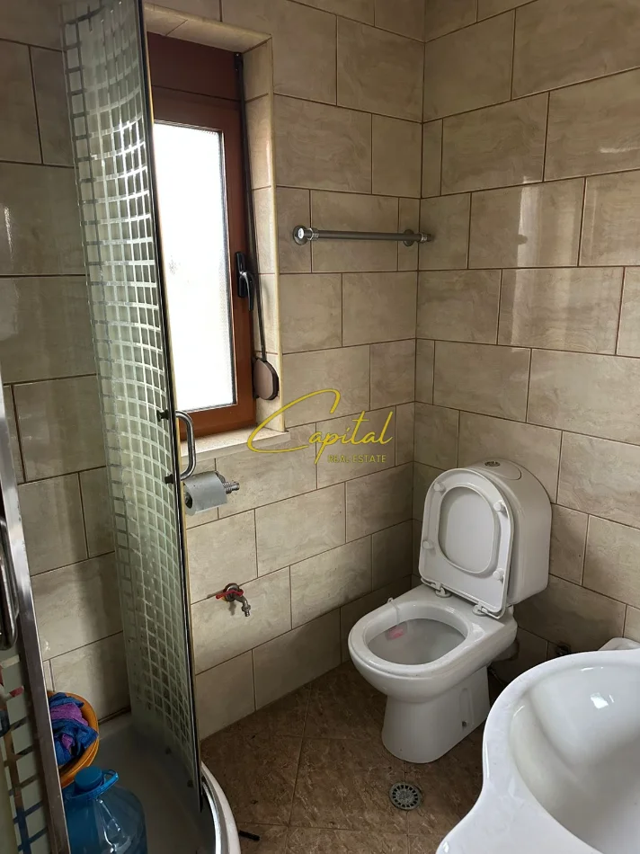 Tirane, shitet apartament 2+1 Kati 2, 73 m² 135.000 € (XHAMLLIKU)