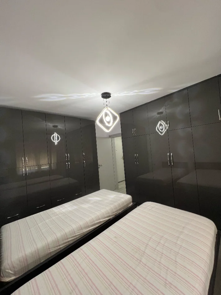 Tirane, jepet me qera apartament 2+1 Kati 3, 90 m² 800 € (rruga e elbasanit)