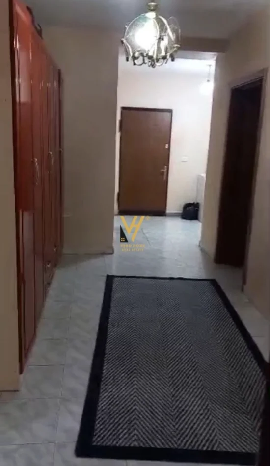 Tirane, shitet apartament 3+1+Ballkon Kati 2, 140 m² 350.000 € (KRISTAL CENTER)