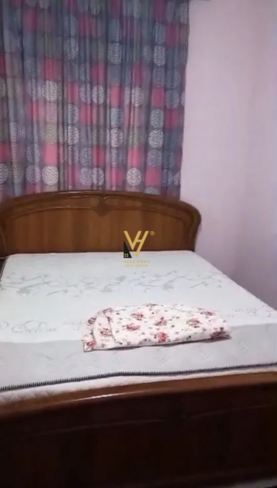 Tirane, shitet apartament 3+1+Ballkon Kati 2, 140 m² 350.000 € (KRISTAL CENTER)