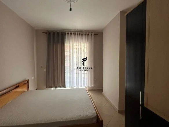 Tirane, jepet me qera apartament 2+1 Kati 5, 94 m² 550 € (ASTIR)