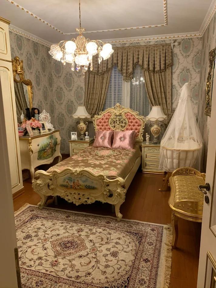 Tirane, shitet apartament 2+1 Kati 2, 122 m² 220.000 € (Kinostudio)