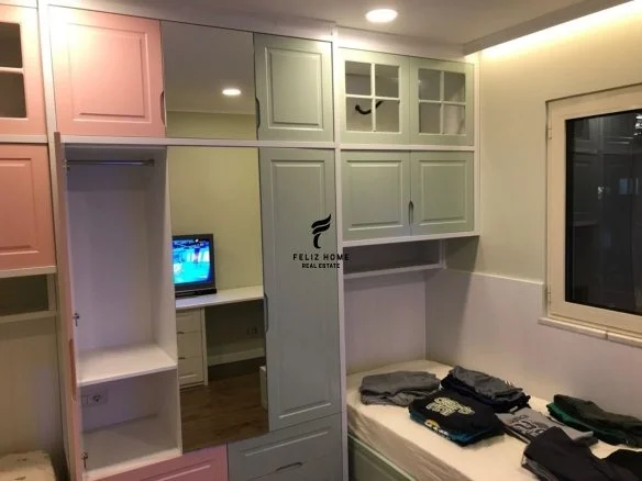 Tirane, jepet me qera apartament 2+1 Kati 5, 75 m² 800 € (BULEVARDI BAJRAM CURRI)