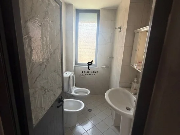 Tirane, shitet apartament 2+1 Kati 2, 65 m² 165.000 € (RRUGA BARDHYL)