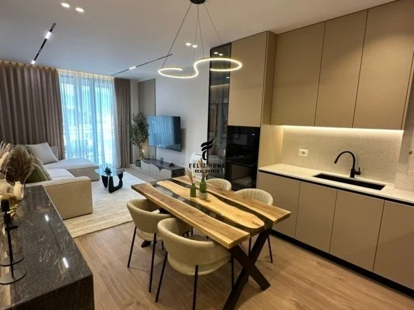 Tirane, jepet me qera apartament 2+1+Ballkon Kati 2, 100 m² 1.500 € (MINE PEZA)