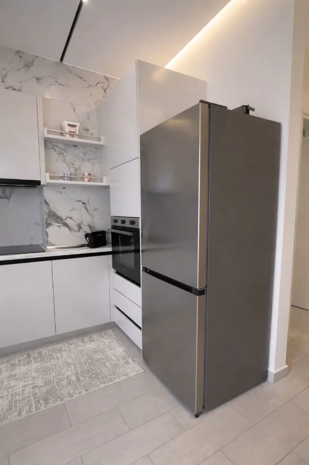 Tirane, shitet apartament 1+1+Ballkon Kati 9, 70 m² 180.000 € (Fusha e Aviacionit)