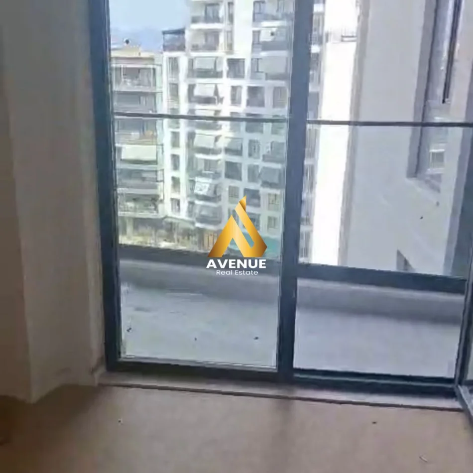 Tirane, shitet apartament 2+1 Kati 7, 97 m² 192.000 € (Rruga Andrea Kushi)