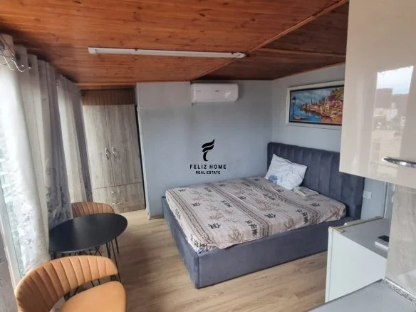 Tirane, jepet me qera garsonier 1+1 Kati 7, 40 m² 350 € (MINE PEZA)