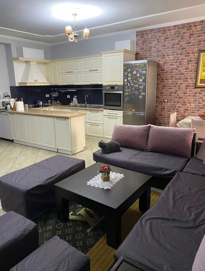 Tirane, shitet apartament 2+1 Kati 4, 101 m² 163.770 € (Fresk)