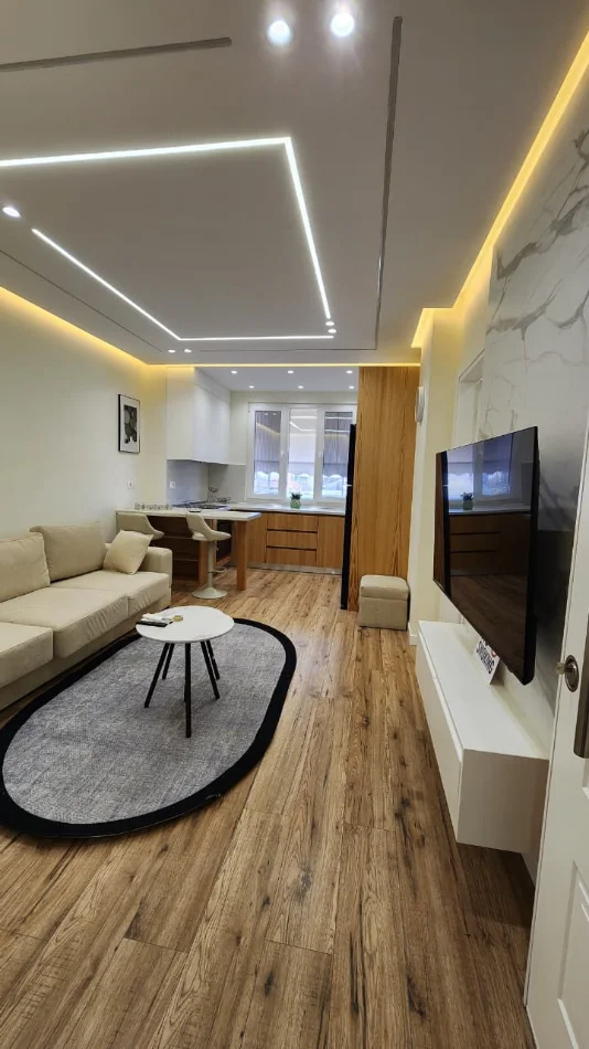 Tirane, jepet me qera apartament 1+1 Kati 3, 70 m² 600 € (RRUGA DRITAN HOXHA)