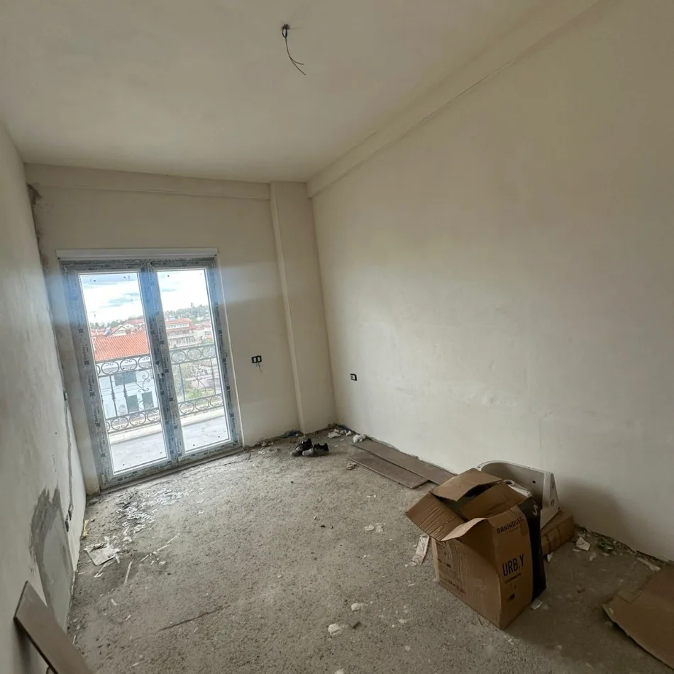 Tirane, shitet apartament 1+1+Ballkon , 77 m² 122.560 € (Porta Tirana e Re TEG)