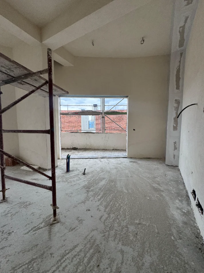 Tirane, shitet apartament 2+1 Kati 1, 82 m² 190.000 € (KODRA E DIELLIT)