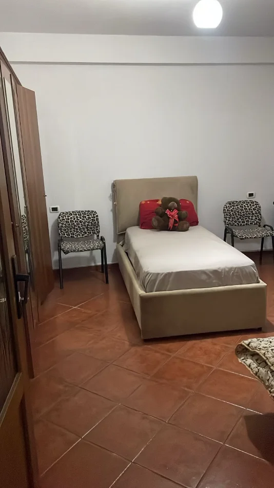 Jepet me Qera Apartament 2+1 ne Brryl,  600 euro