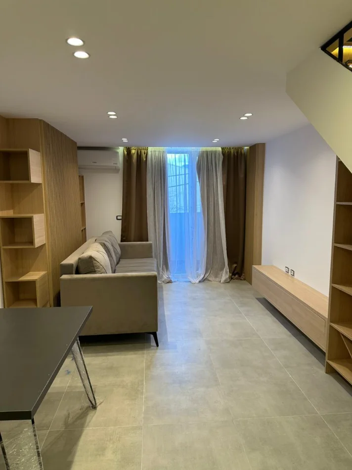 Tirane, shitet apartament duplex 1+1 Kati 1, 73 m² 119.000 € (GOLDEN PARK 3)