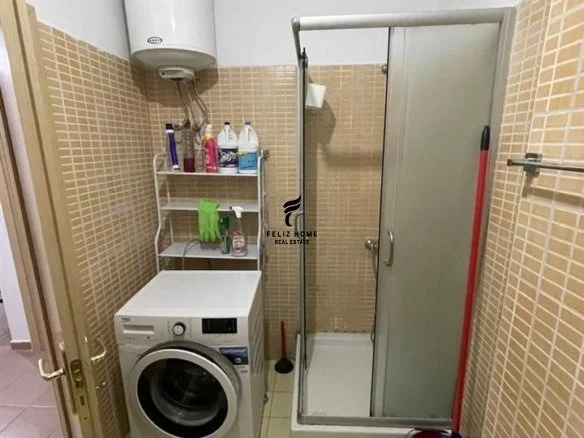 Tirane, jepet me qera apartament 1+1 Kati 7, 60 m² 420 € (ASTIR)